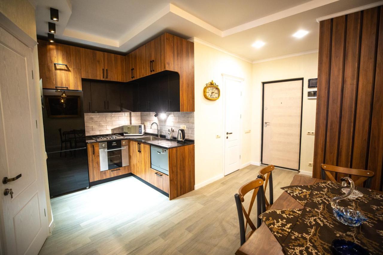 Ramada Skytower Apartment บาทูมิ ภายนอก รูปภาพ