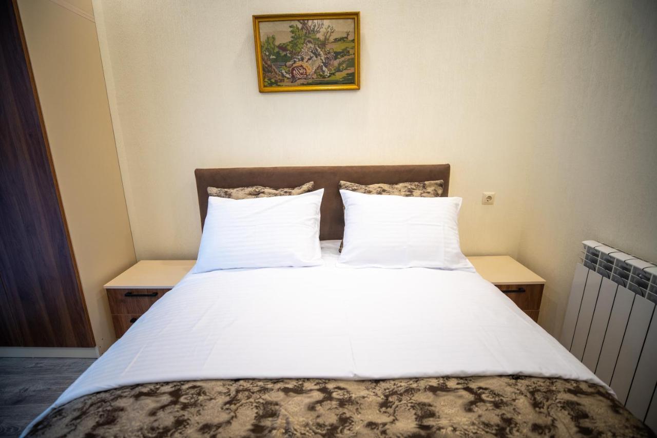 Ramada Skytower Apartment บาทูมิ ภายนอก รูปภาพ