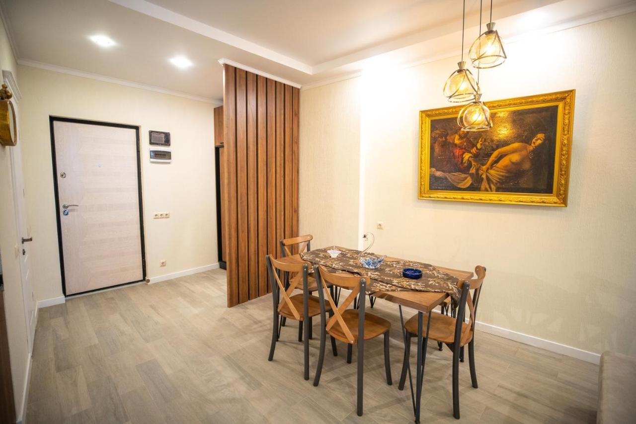Ramada Skytower Apartment บาทูมิ ภายนอก รูปภาพ